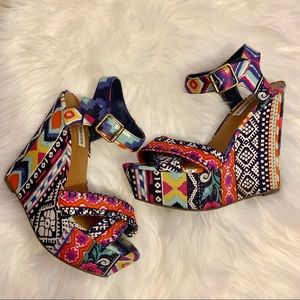Steve Madden💫Winonna Wedges